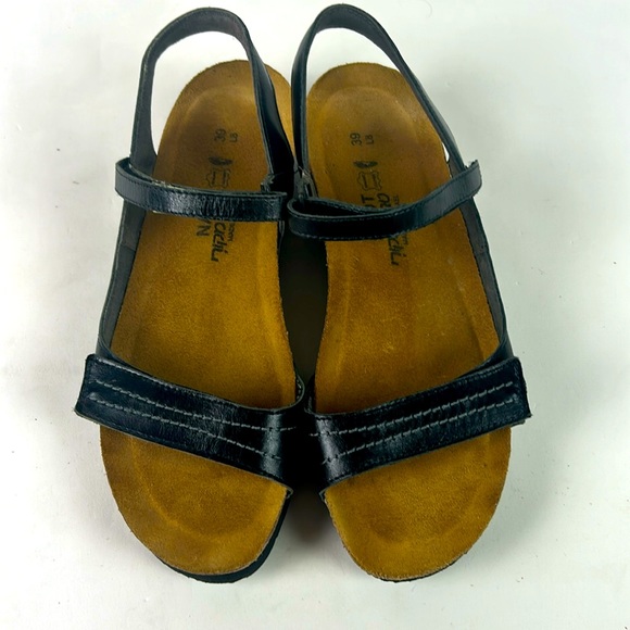 Naot Shoes - Like new NAOT Madison Sandal Size 8 39